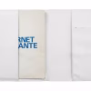 Pochette de carnet de santé ouverte, montrant un carnet de santé classique inséré dans le rabat gauche.